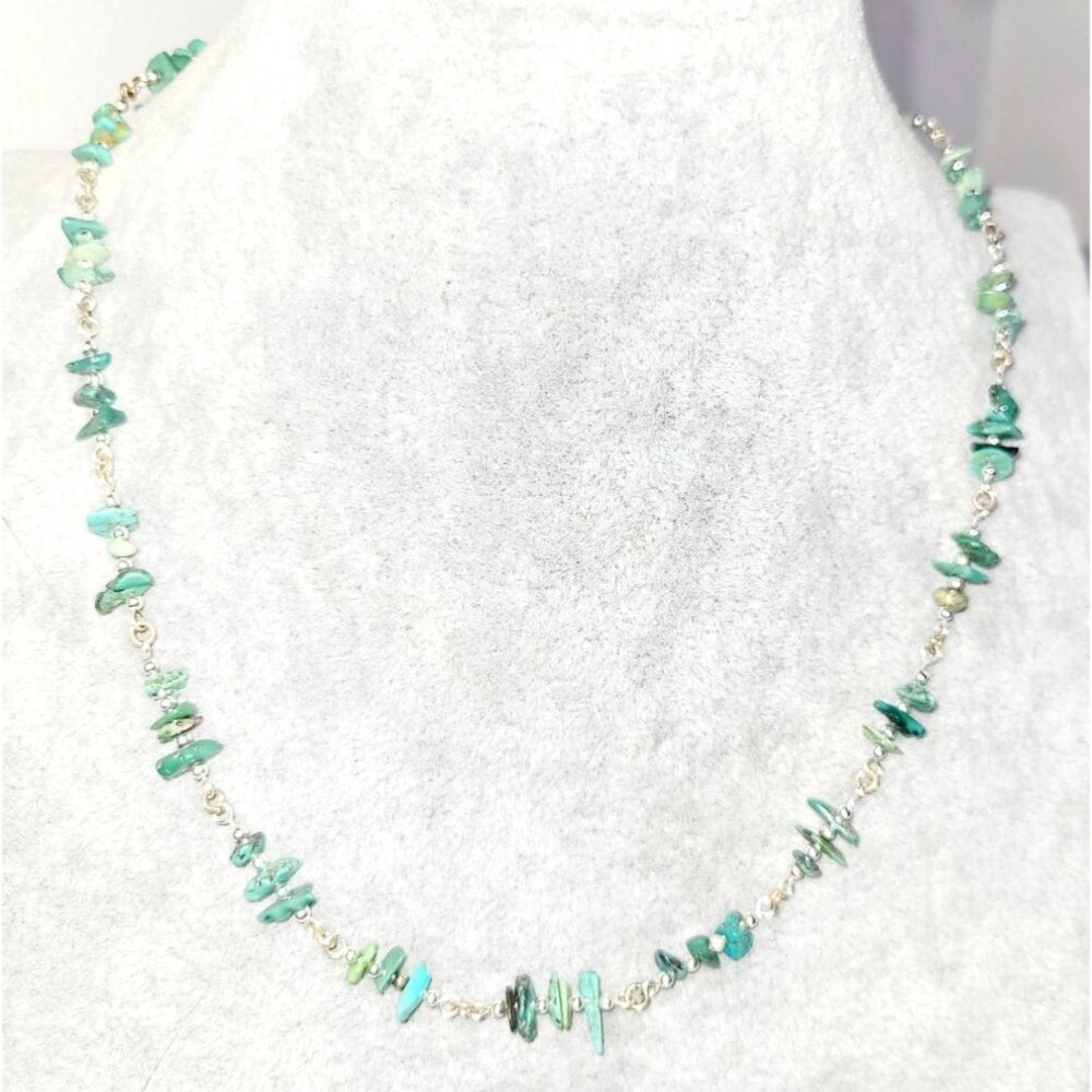 Vintage Necklace 17" Southwestern Style Turquoise and Silver Beads Adjustable